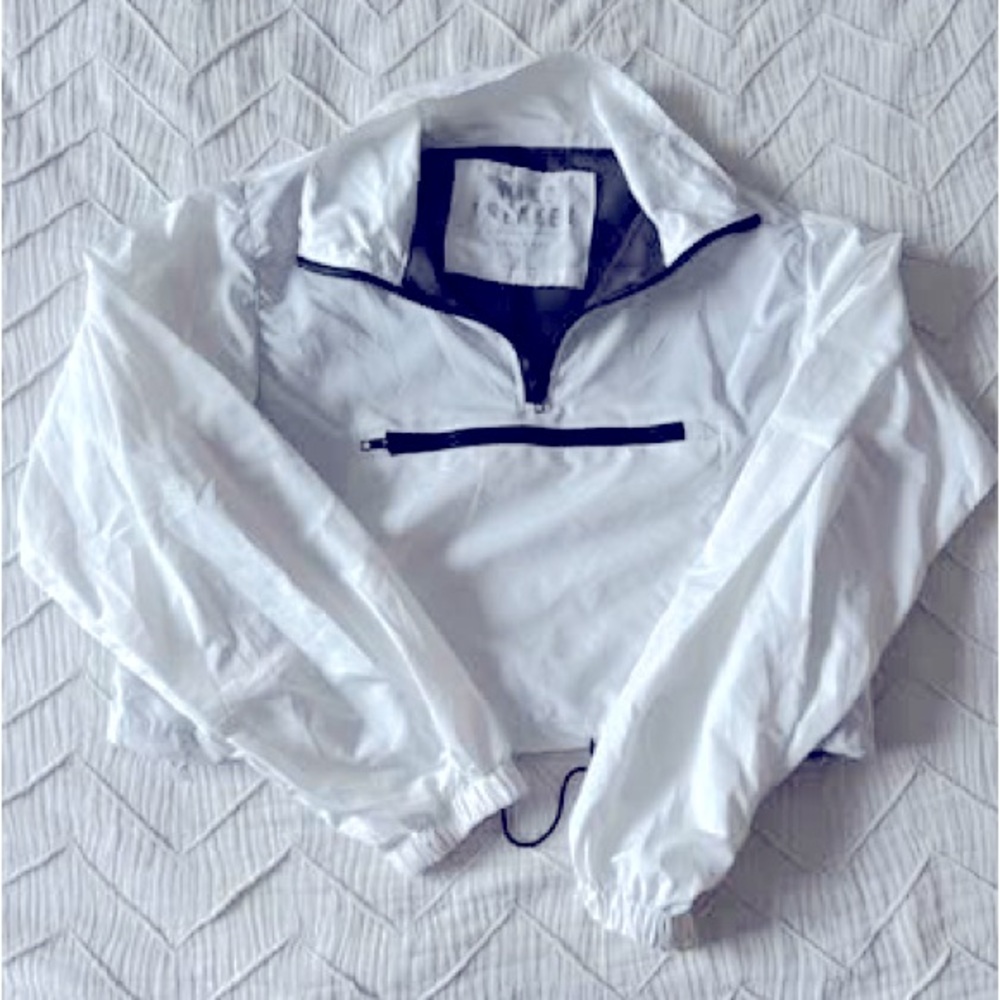 Running Cropped Windbreaker